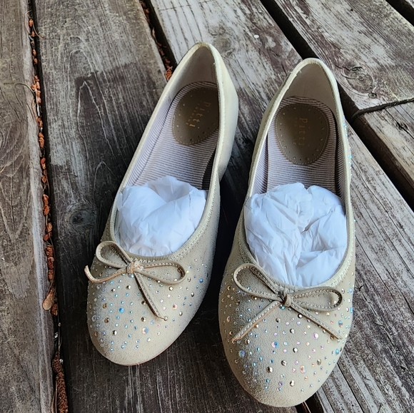 Pitti Beige Ballet Flats with Bow - Picture 8 of 10